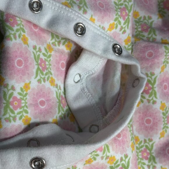 Baby GAP Pink Floral One Piece Romper Peter Pan Collar Newborn 3M - Picture 5 of 8